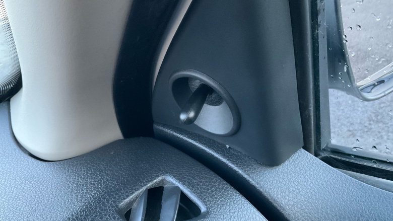 Dacia Sandero 1.2 16V 75 Ambiance 5dr Petrol Hatchback